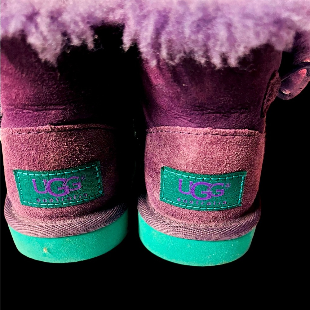 Kids Uggs boots purple